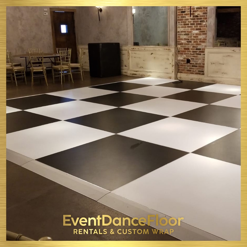 Can the birch dance floor be customized in terms of size and shape to fit different event spaces?